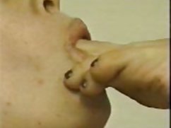 性别卡通画脚舔色情催眠的内裤